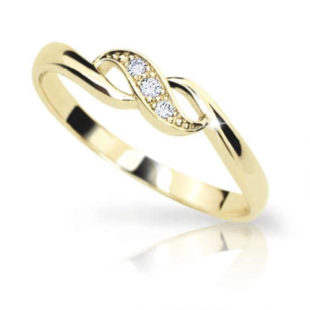 Prsten ze žlutého zlata zdoben diamanty