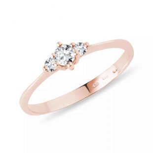 Zlatý zásnubní prsten z růžového zlata s diamantem